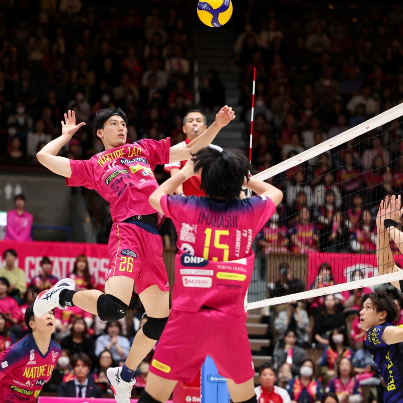 2025 赛季回顾：山本由伸由于在世界大赛展现出的冷静，被日本媒体评为“平成最强投手”