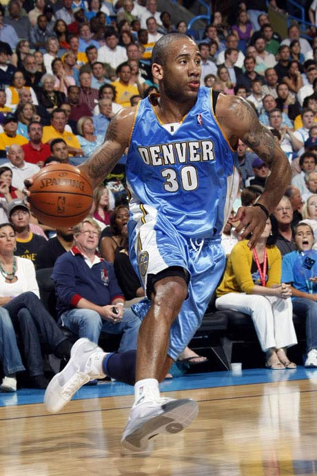 4年决赛中 4年决赛中